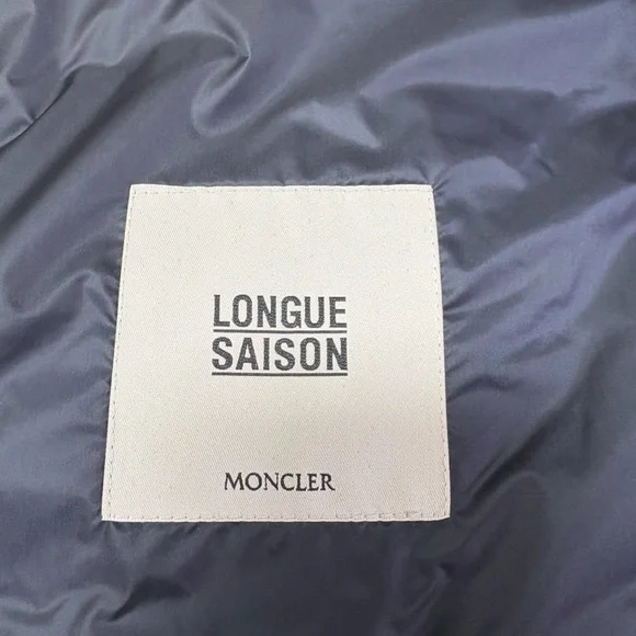 Moncler Navy Longue Saison Puffer Vest For Women — NWOT - Size 4 - Picture 6 of 8